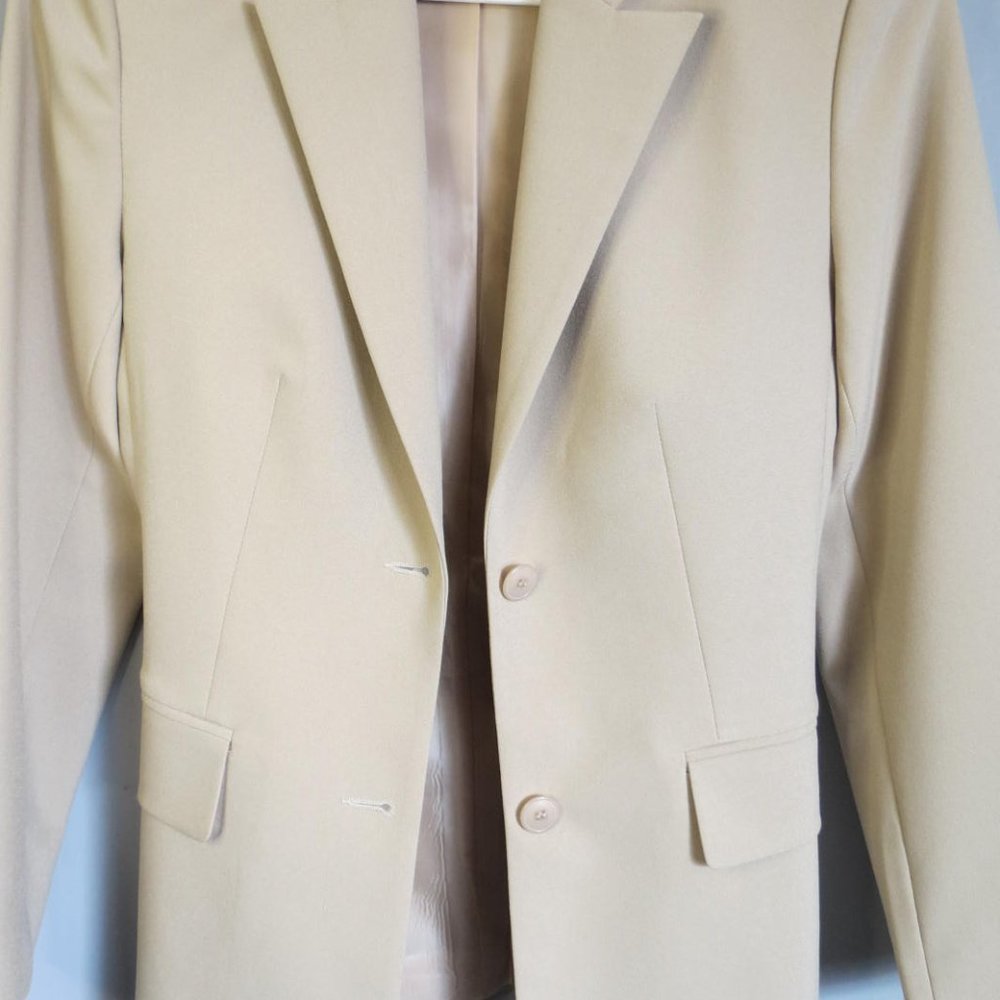 PORTMANS - CLASSIC, FITTED STYLE JACKET - SIZE 6 - PRESENTS AS NEW. - Picture 7 of 8
